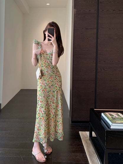 AMR UU◆Vacation style French romantic white and green printed long skirt with waist slimming dress for women summer new style