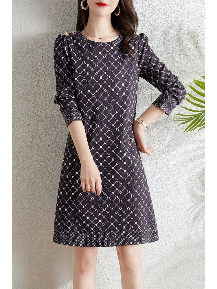 French 2024 autumn new retro fashion plaid print dress women's fat mm slimming temperament a-line skirt
