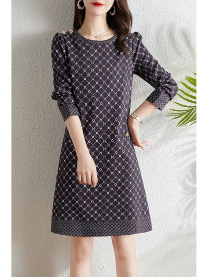 French 2024 autumn new retro fashion plaid print dress women's fat mm slimming temperament a-line skirt