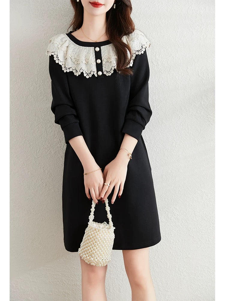 French lace splicing dress for women 2024 new autumn style fat mm loose and flesh-covering slimming little black dress sweatshirt dress