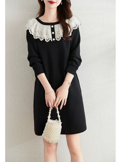French lace splicing dress for women 2024 new autumn style fat mm loose and flesh-covering slimming little black dress sweatshirt dress