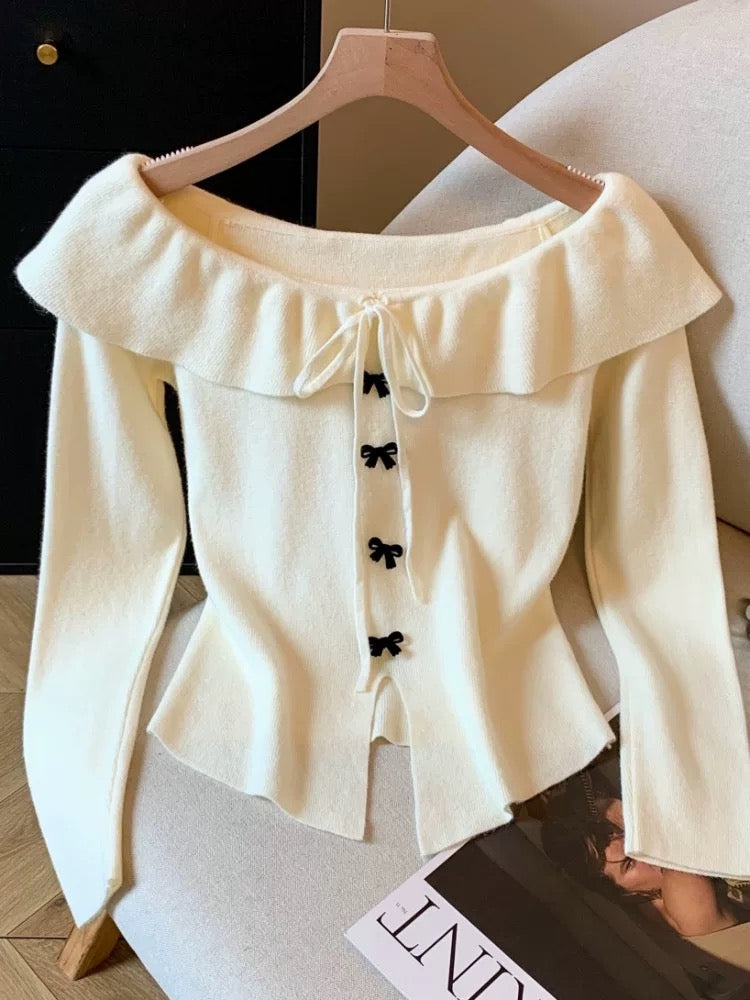 French-style pure and alluring red off-shoulder long-sleeved knit top for women, autumn and winter inner layer base layer, short bow top