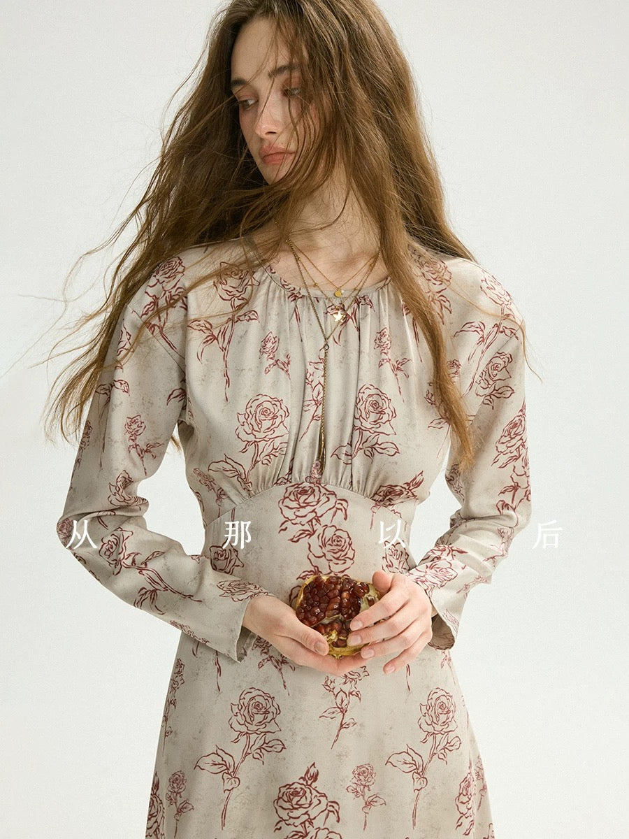 Since then, French floral dresses, long-sleeved dresses, long gray dresses, high-end long dresses for women in spring have been a popular choice.