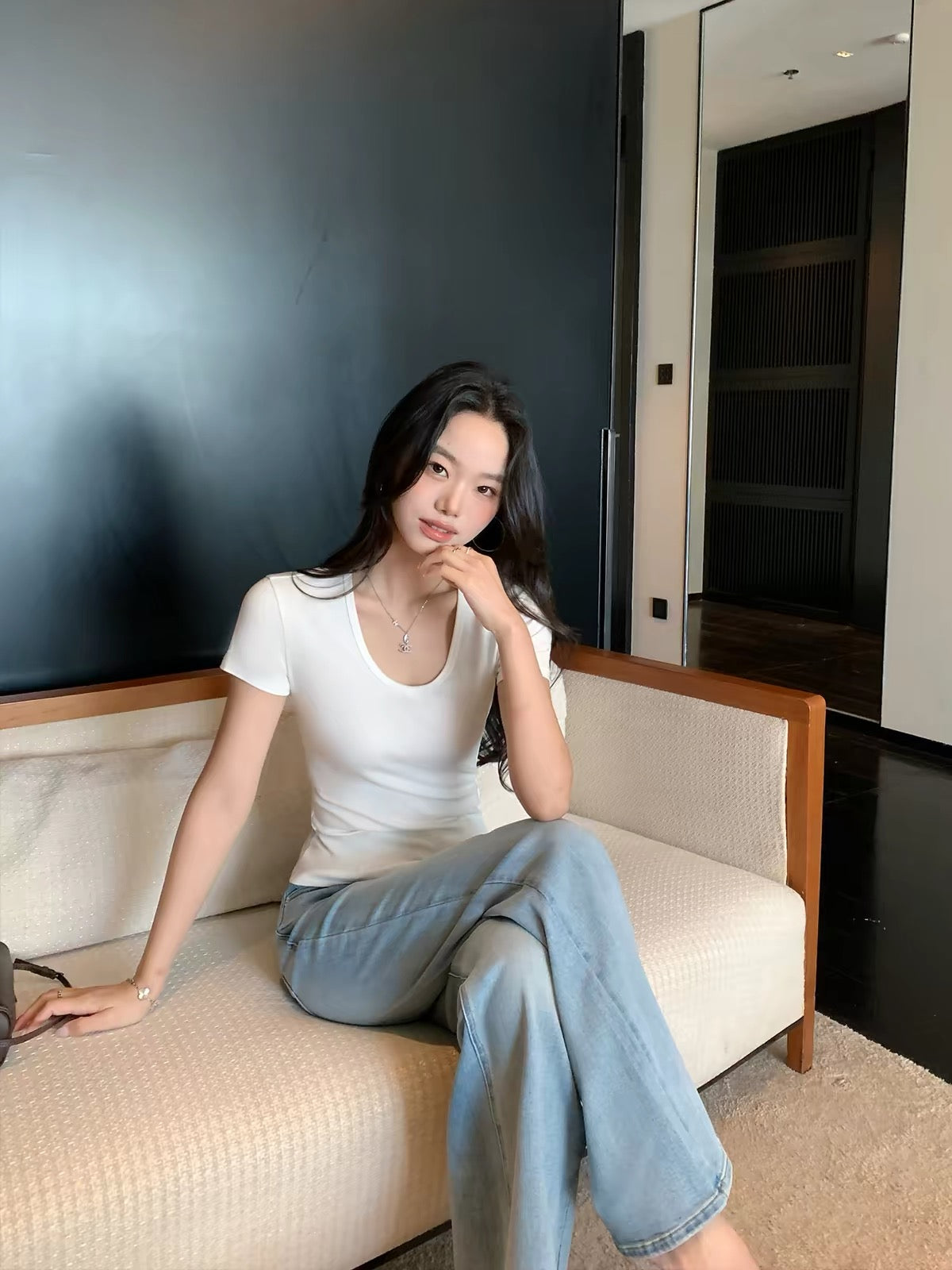 pusumede "Ideal" High-Waisted Flared Jeans – Sophisticated, Slim-Fit, and Flattering Casual Trousers