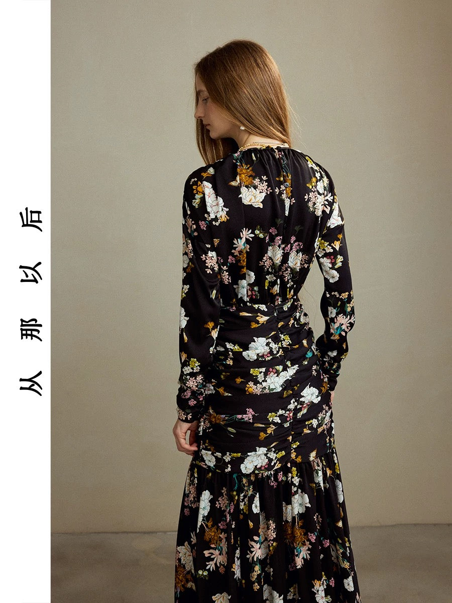 Since then, French retro floral long dresses, round neck long dresses, high-end long-sleeved dresses for women in autumn and winter have been popular.