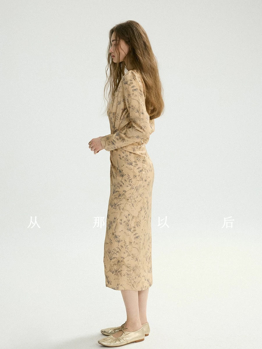 Since then, French retro dresses, high-end outfits, floral dresses, long-sleeved dresses, tie-waist dresses, early spring women's styles have been popular.
