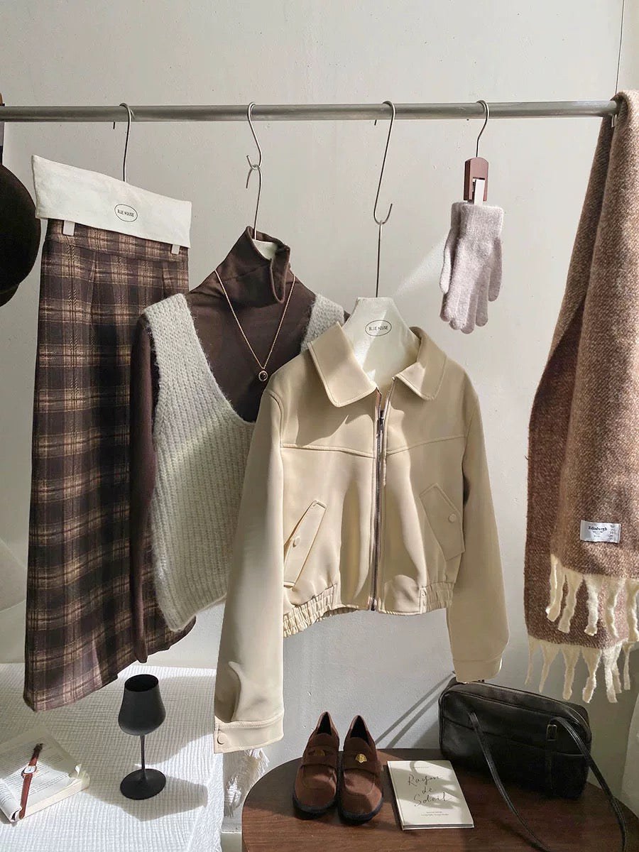 Retro high-end matte suede lapel short coat for women in autumn and winter, versatile casual motorcycle jacket top for small people