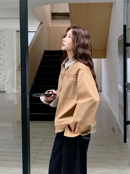 Striped contrast stitching khaki short coat women's spring and autumn 2025 new small size jacket top popular style