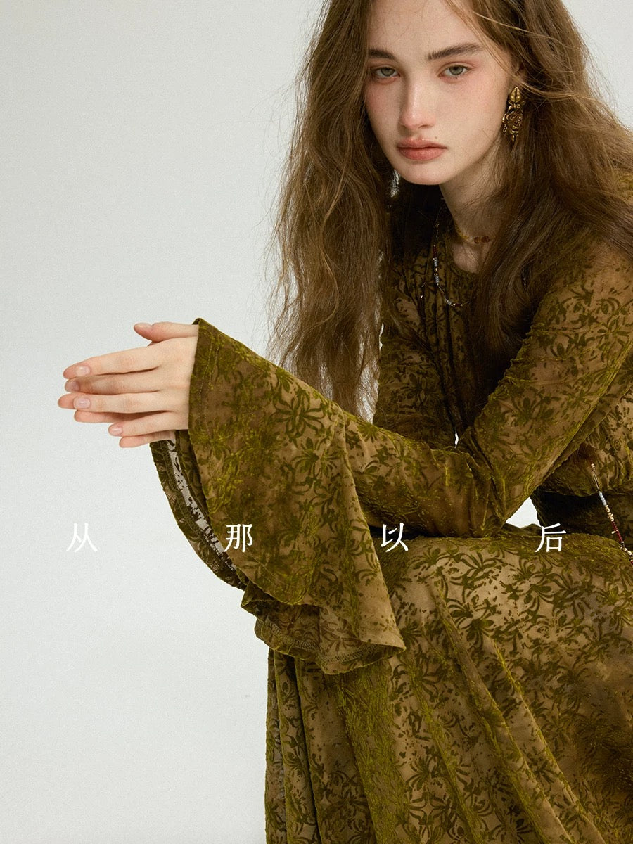 Since then, French floral dresses, ruffled dresses, green long-sleeved dresses, long skirts, elegant retro outfits for women.