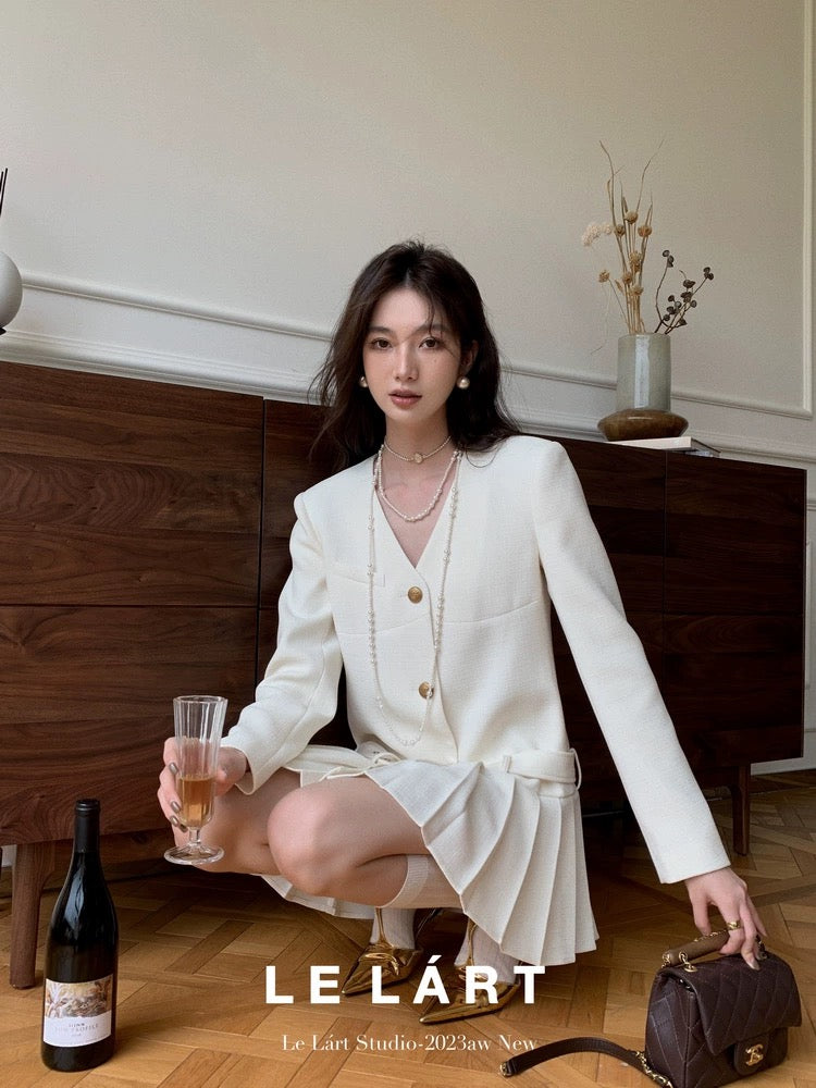 LELART 2024 Spring and Autumn New Dress French Xiaoxiang Loose Flesh-covering V-neck Suit Skirt Pleated Short Skirt