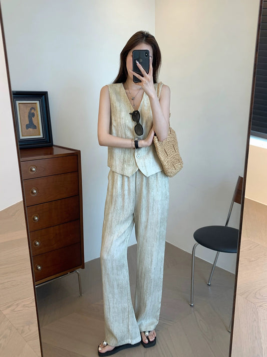 THEWOW fashionable and stylish linen blend comfortable salt shrinkage sand washed V-neck short vest pants suit summer