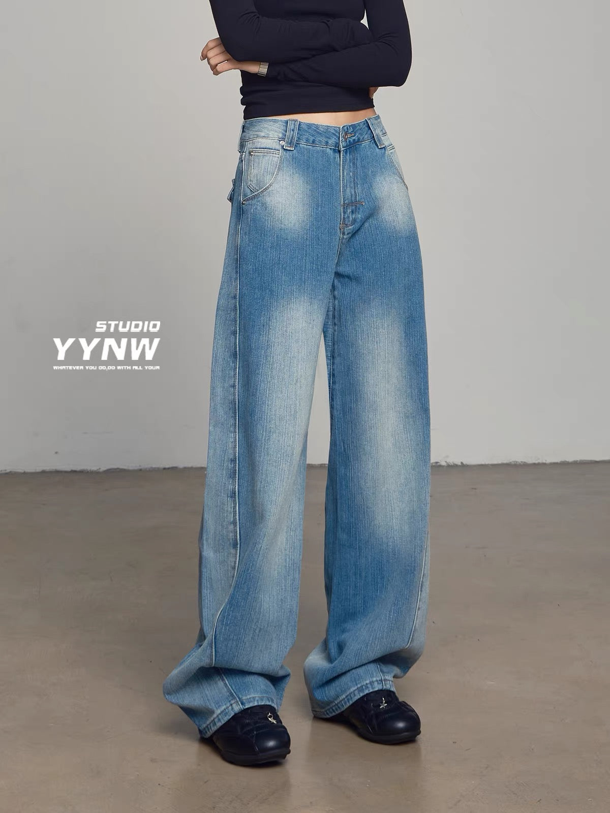 Women's American-style high-waisted washed slub-texture jeans (Summer 2026 New Arrival): Slimming, drapey, floor-length trousers.