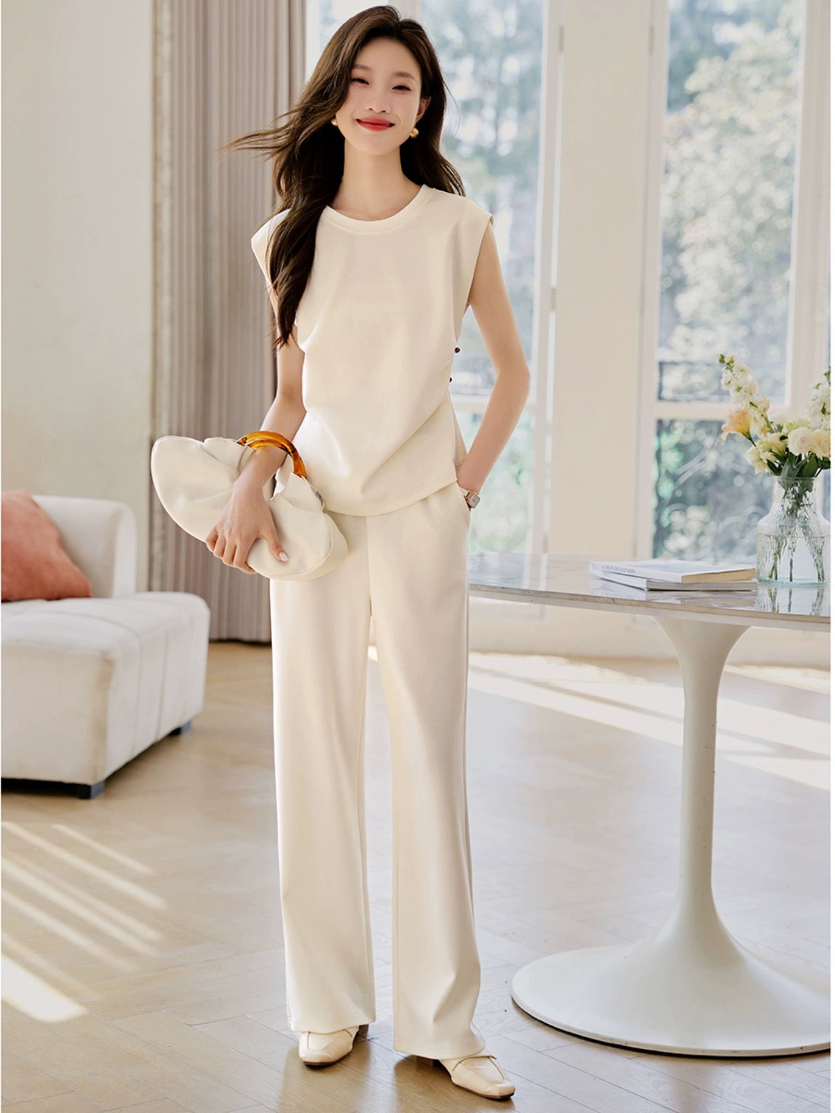 Mohan Yimei fashionable commuting sleeveless T-shirt elastic trousers versatile suit 2024 summer new casual two-piece set