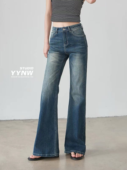 Women's American Retro Slim-Fit Flared Jeans (Summer 2026 New Arrival) – Whiskered Wash, Flattering & Versatile Casual Style