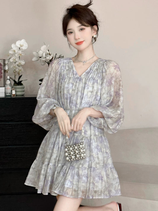 A roasted goose, fleshy grapes, purple floral long-sleeved chiffon dress, women's roasted goose waist waist skirt