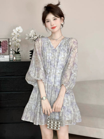 A roasted goose, fleshy grapes, purple floral long-sleeved chiffon dress, women's roasted goose waist waist skirt