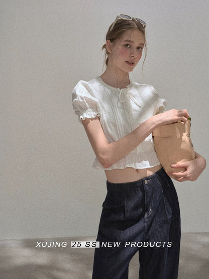"Narrative Realm" White Short-Sleeved Shirt with Ruffled Trim - New Summer 2025 Style - Beautiful Top