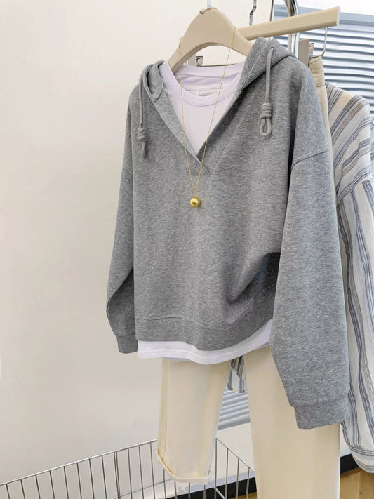 Gray straight shoulder fake two-piece hooded pullover sweatshirt for women in early autumn Encore small size loose hoodie with hood