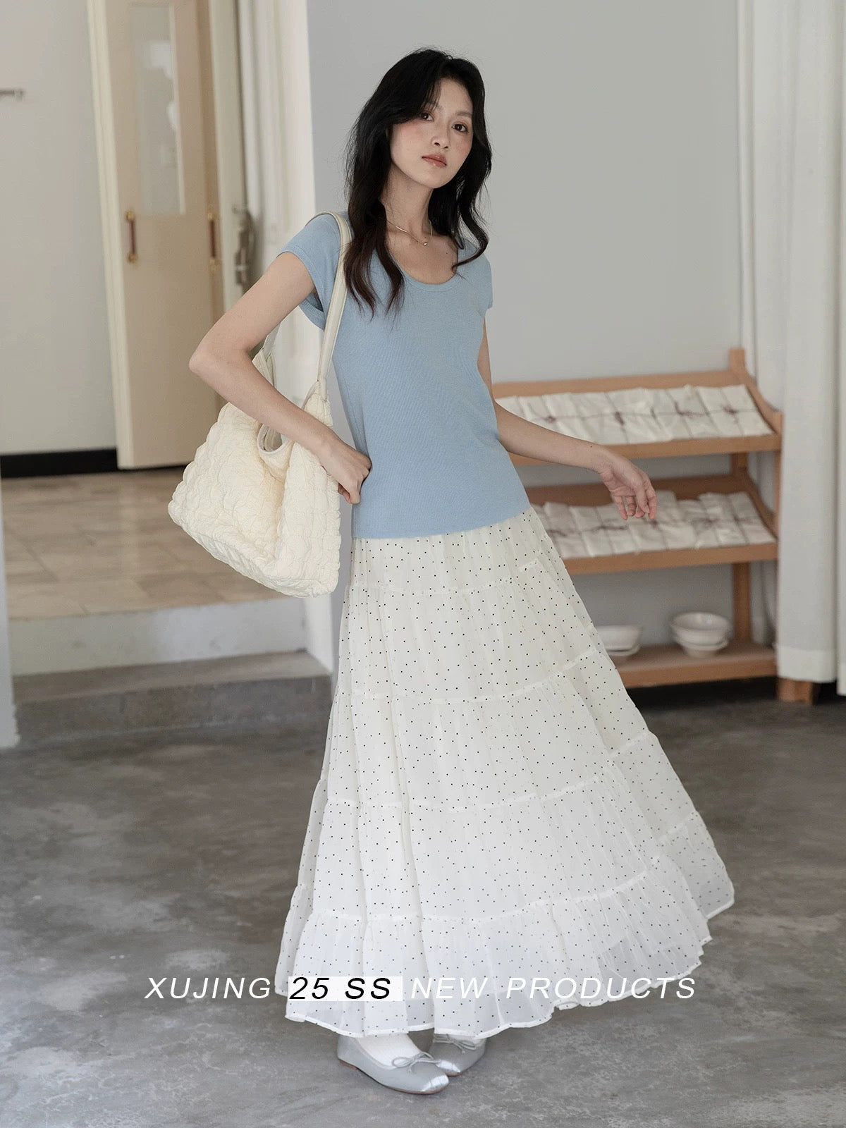 "Narrative Realm" French-style apricot polka dot high-waisted midi skirt for women, 2025 summer new fashion midi skirt.