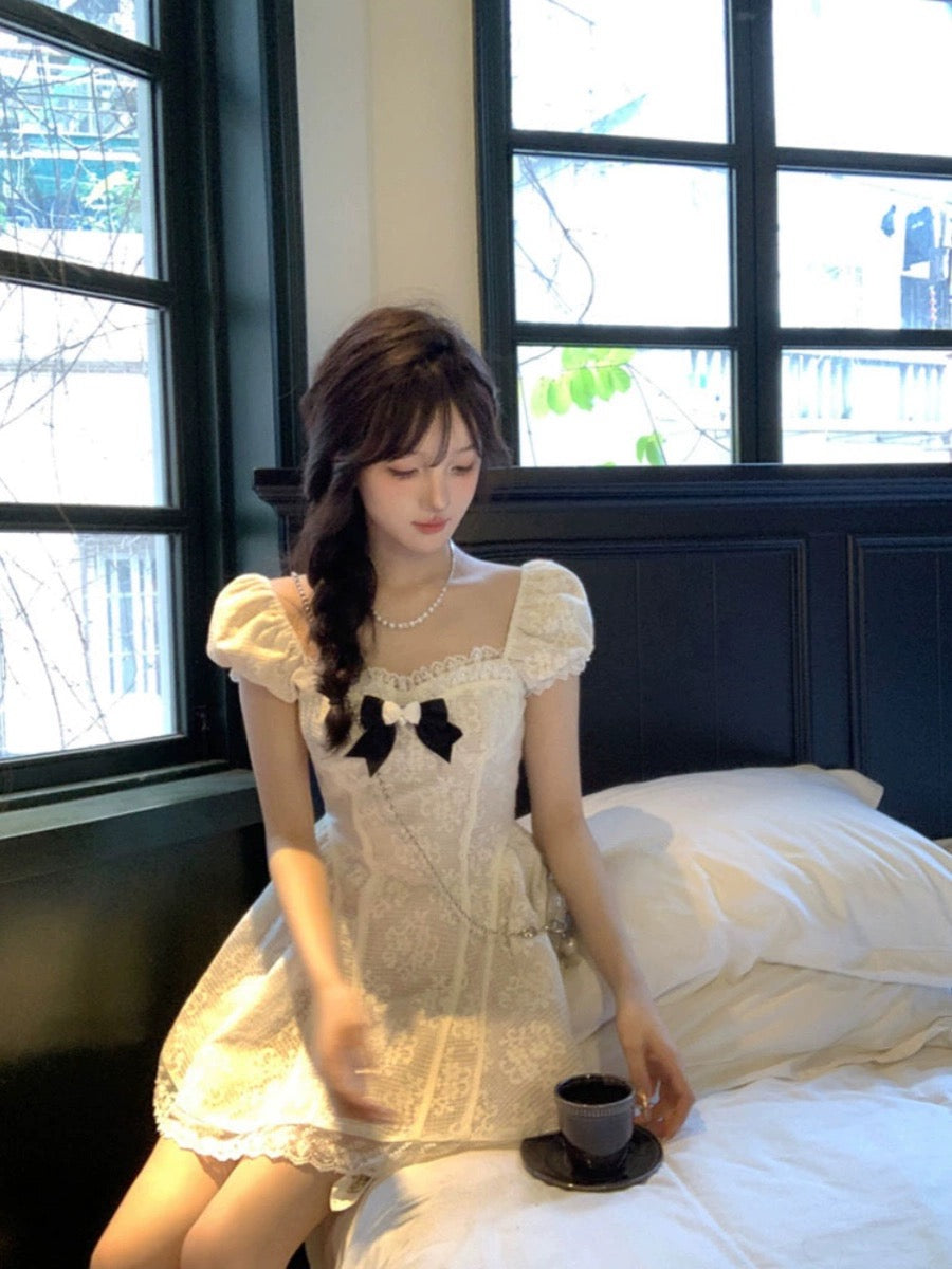 Hungerlababy/24SS niche design western style age-reducing bow white lace tutu skirt dress