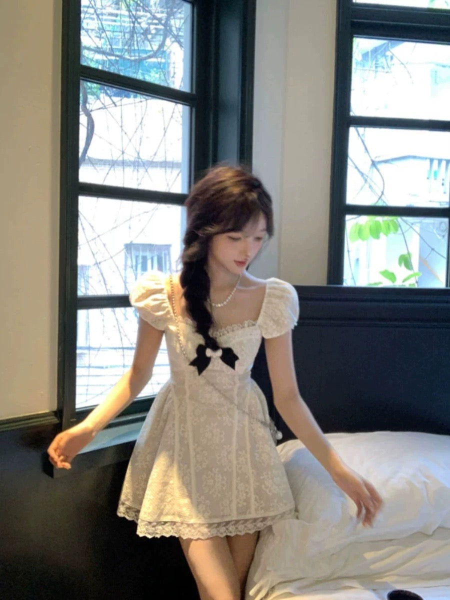 Hungerlababy/24SS niche design western style age-reducing bow white lace tutu skirt dress