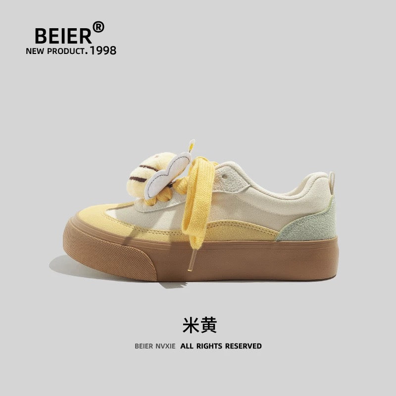 BEIER Dexun Shoes Women's 2024 Summer New Cartoon Bee Cute Women's Shoes Casual Thick Soled Retro Sneakers