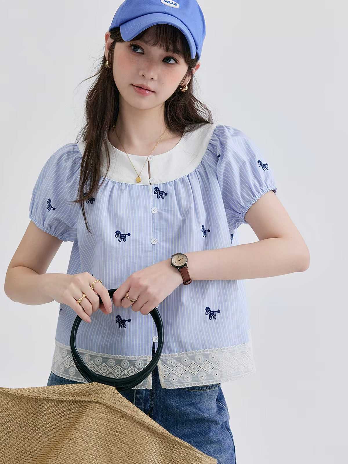 [Beidao AMUU Original] Women's Summer Cotton Shirt – Youthful Style with Pony Jacquard & Lace-Spliced Cropped Design