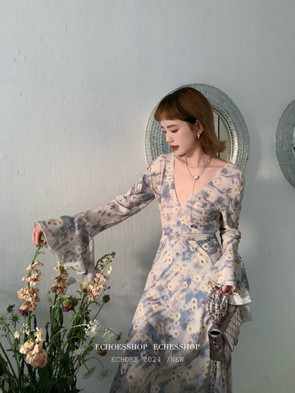 iiECHOES Heartbeat Signal Floral Bell Sleeve Dress V-neck Slit Waist Chiffon Backless Long Dress for Women