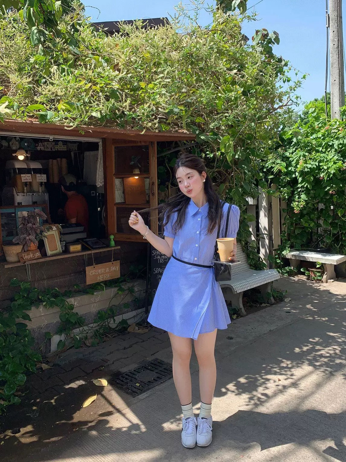 Huo Huo Huo [Sea Salt Soda] Korean style versatile lapel dress women's short skirt fashionable waist holiday skirt