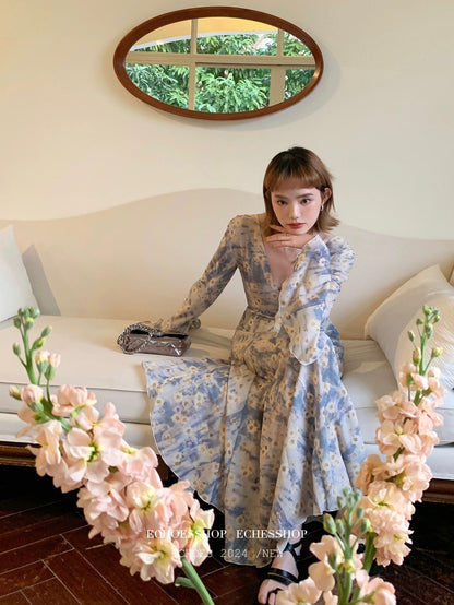 iiECHOES Heartbeat Signal Floral Bell Sleeve Dress V-neck Slit Waist Chiffon Backless Long Dress for Women