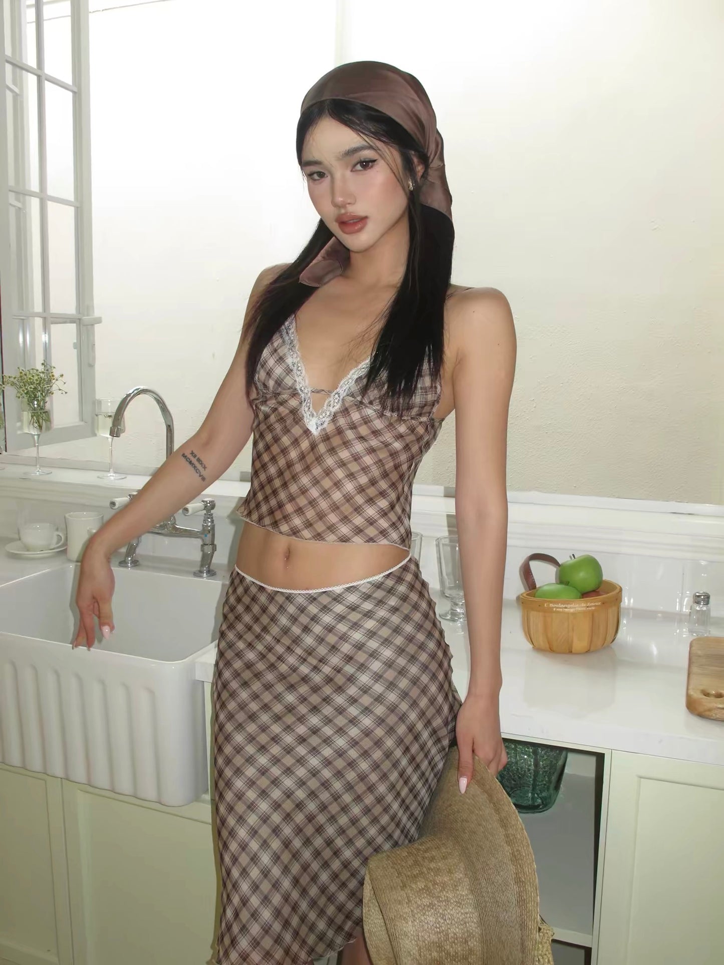 Rovente Mandy Estate Brown Plaid Suit for Women, Summer Thin Sexy V-neck Camisole Skirt