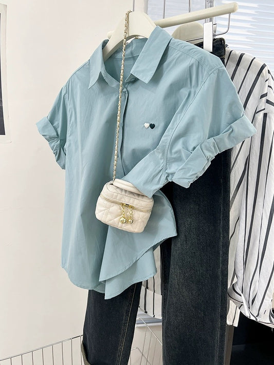 Blue love embroidered right shoulder short-sleeved shirt for women, summer design, niche, small, high-end shirt top