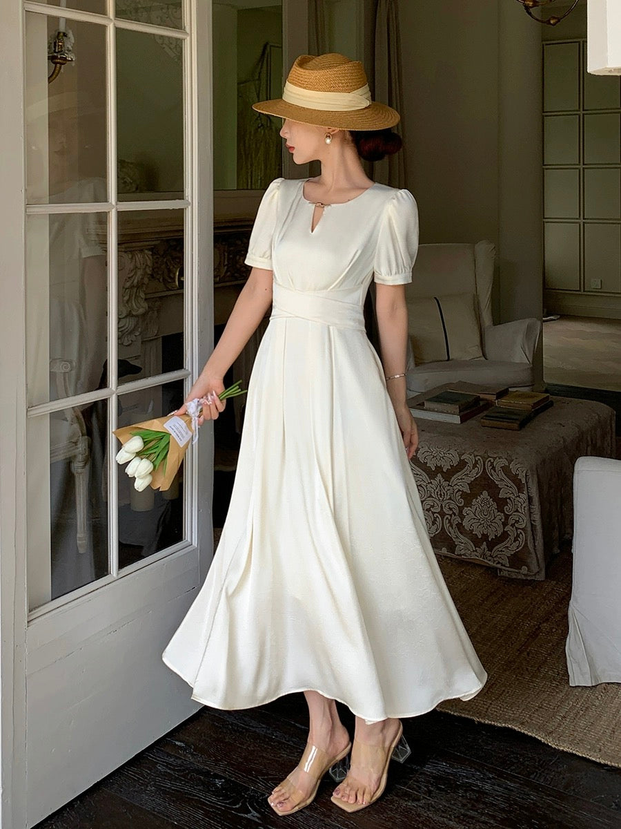 Guo Ge's 2024 new summer style off-white dress for women French slim and gentle style satin lace long skirt
