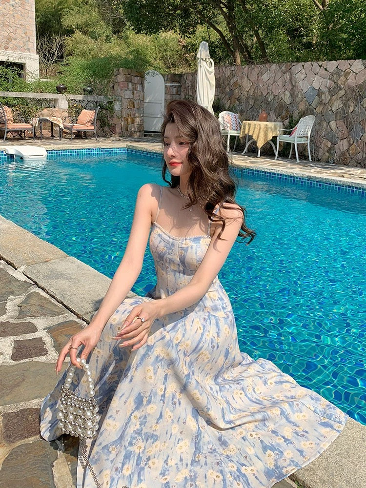 Deng Liuliu French blue oil painting long dress seaside vacation beach dress floral suspender dress women's spring high-end