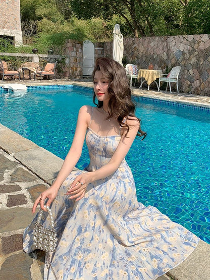 Deng Liuliu French blue oil painting long dress seaside vacation beach dress floral suspender dress women's spring high-end