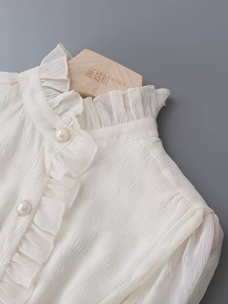2025 Spring and Autumn New Apricot Wood Ear Edge Stand Collar Shirt Women's Niche Puff Sleeves Drape Trumpet Sleeves Chic Tops