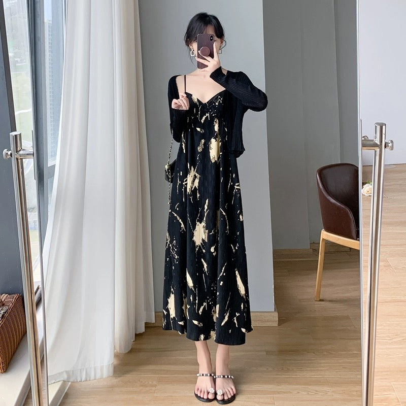 2024 new summer women's French retro floral long skirt black temperament gentle style slim suspender dress