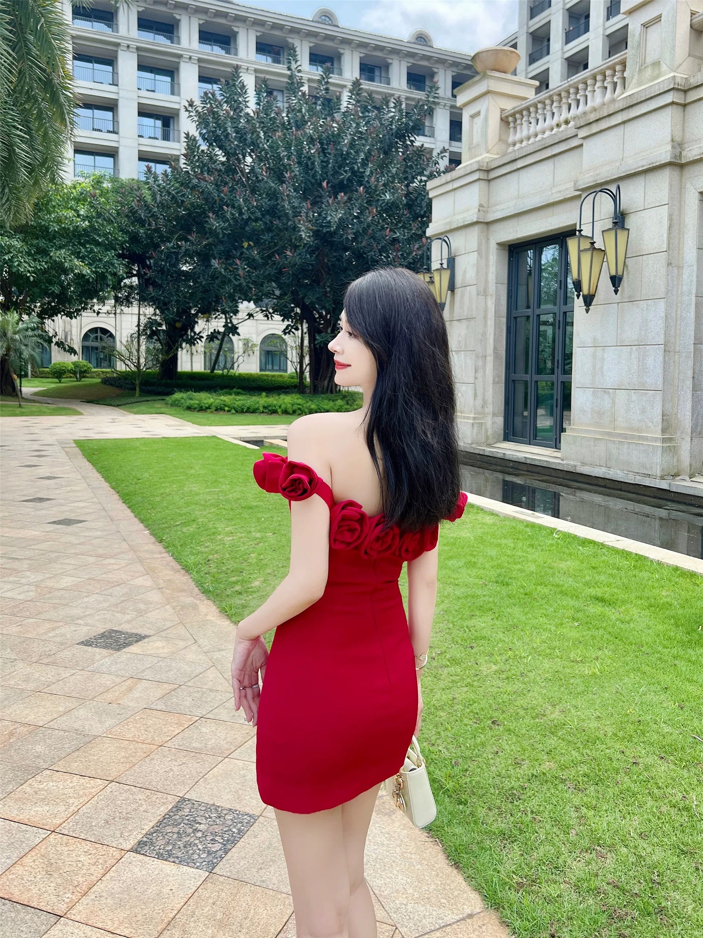 [Rose Red] V@1entin0 hand-sewn rose flower one-shoulder dress