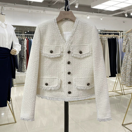 Gentle and fragrant ultra-short blazer women's off-white temperament goddess style 2023 autumn and winter new winter style