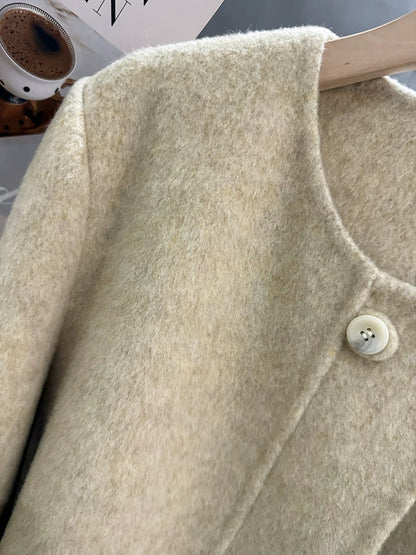 Creamy apricot style loose-fitting double-sided cashmere coat, new autumn/winter style for women, elegant wool coat.