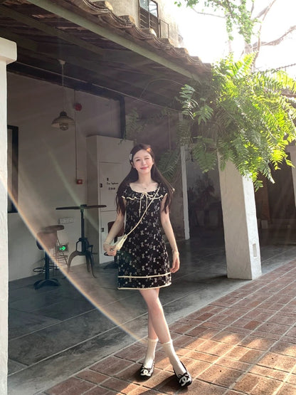 Yang Yang YANGRUOYU [Romantic Flower Room] Embroidered dress with bowknot A-line Hepburn lace chic long skirt