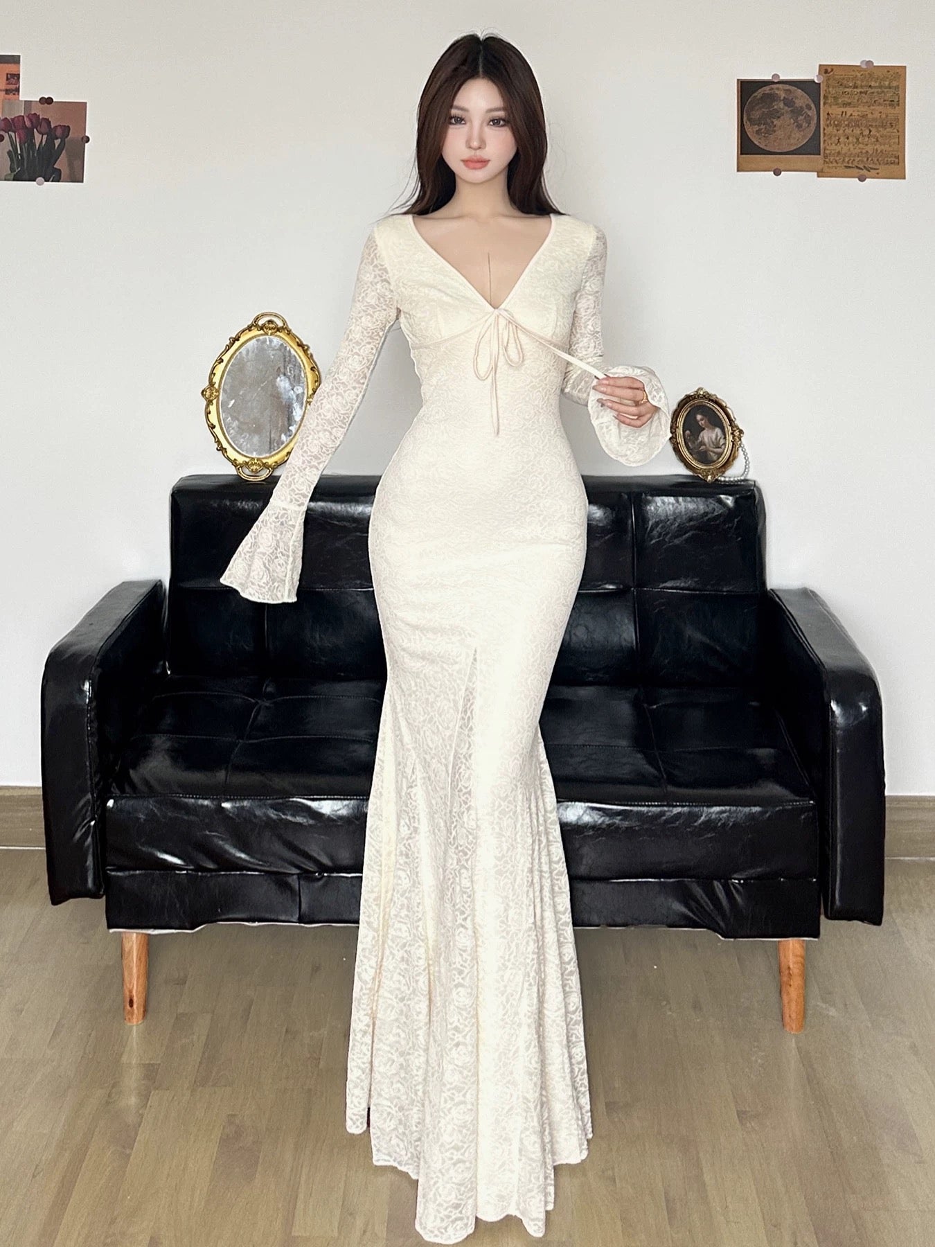Amyway French retro high-end lace long skirt fishtail skirt pure lust sexy V-neck dress