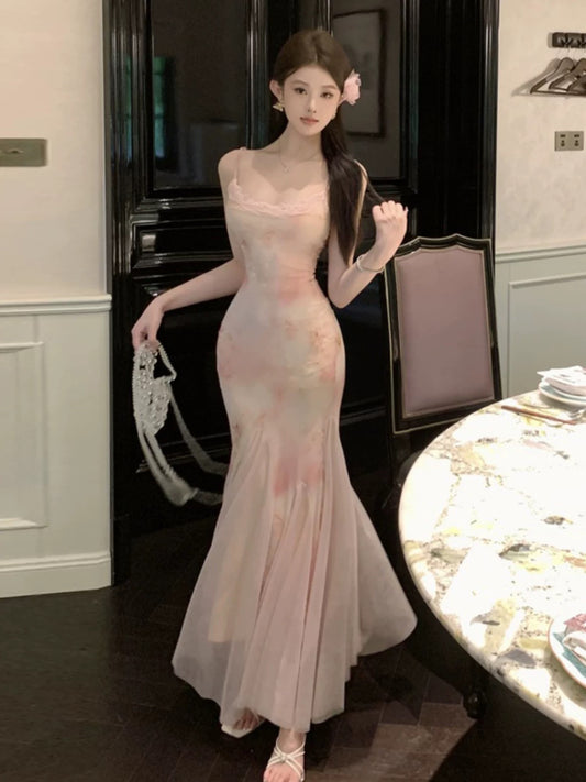 Amyway [French Sweetness] Resort Style Floral Slim-fitting Suspender Dress Temperament Mesh Fishtail Long Skirt