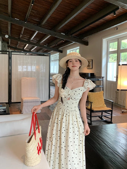 Huang Yili NORA STUDIO polka dot small flying sleeve waist dress female summer design temperament long skirt