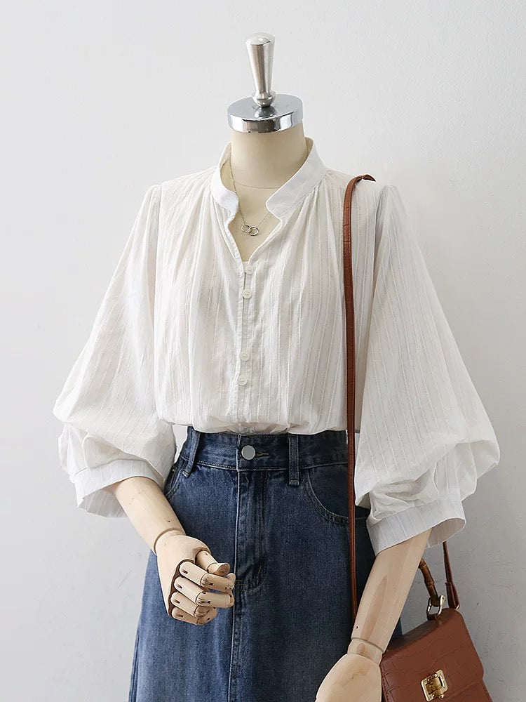 Five-point sleeve shirt for women 2025 summer new French round neck design niche temperament casual lantern sleeve shirt