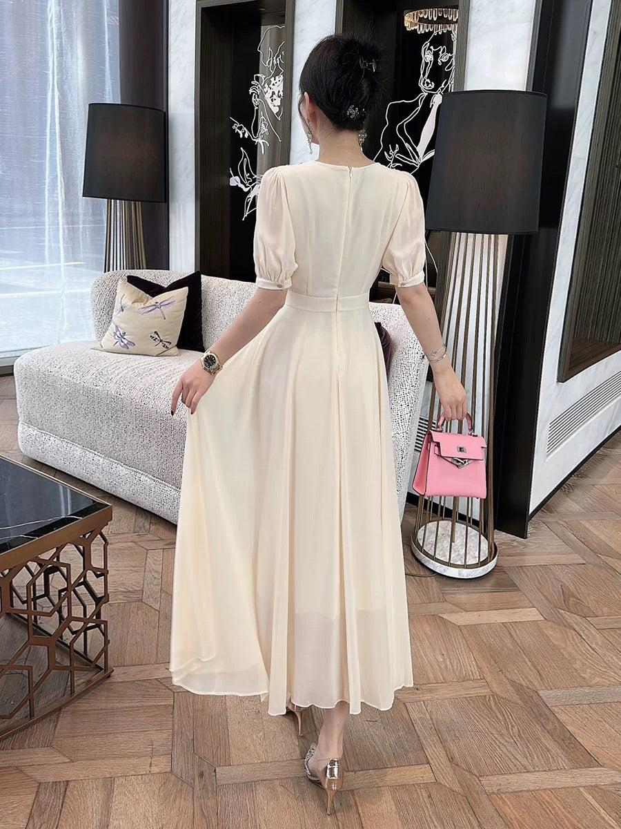 French temperament resort style design 2024 summer new style niche trendy temperament goddess style age-reducing dress for women