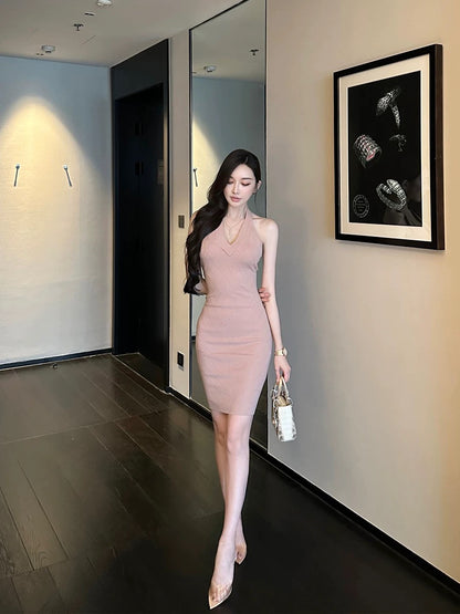 SX Shanxi high-end knitted halterneck dress V-neck slim waist slimming backless sexy hip-covering short skirt