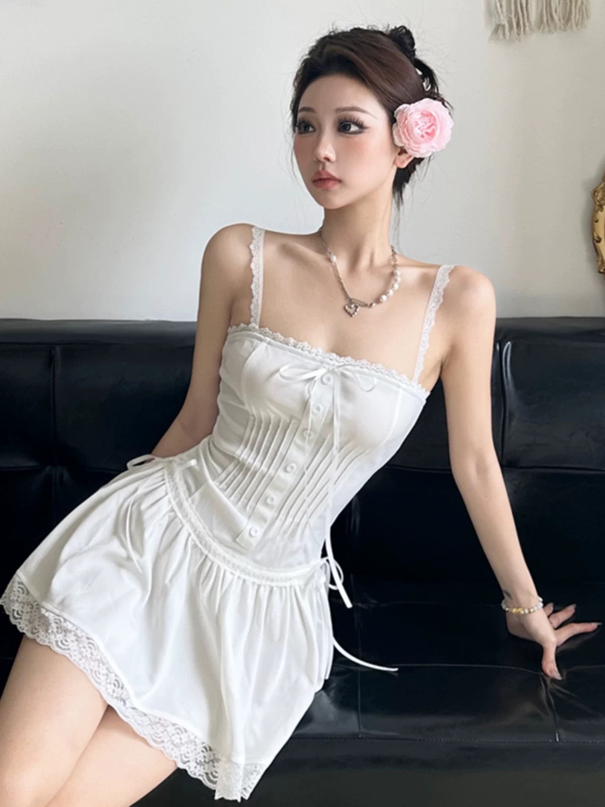 Amyway pure lust style retro white lace bow tie suspender skirt French A-line splicing small white skirt for women