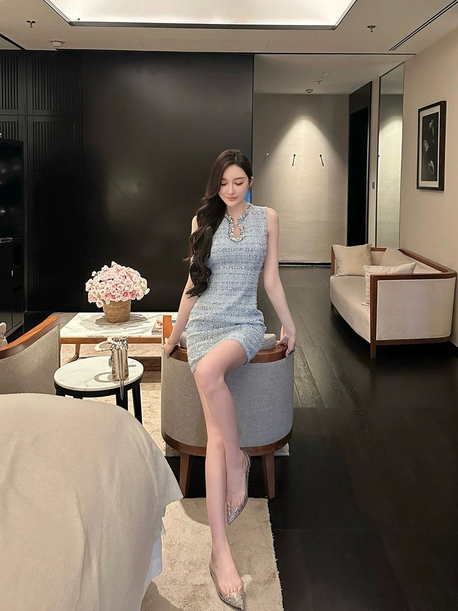 SX Shanxi Retro French Water Drop U-neck Small Fragrant Dress Feminine Socialite Light Mature Slim Sexy Hip Skirt