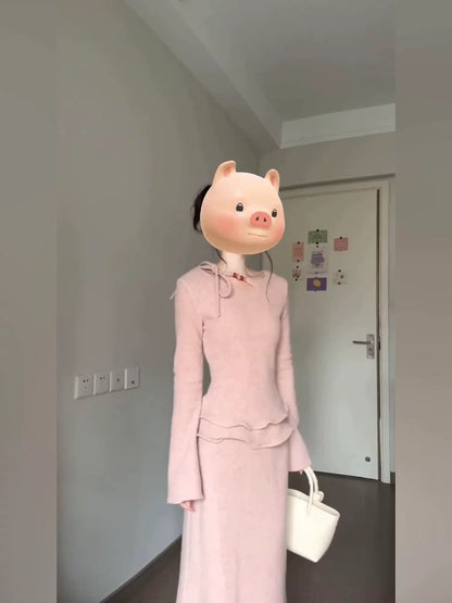 French-style gentle and feminine long-sleeved top and skirt set for autumn and winter, featuring a pink knit sweater.